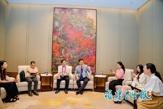 22場手術(shù)直播、熱度爆棚！眾多國內(nèi)大咖齊聚福建這場盛會聚焦腦血管疾病治療(圖3)